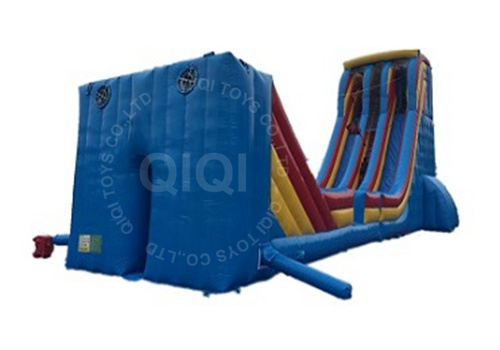 Giant inflatable zipline game